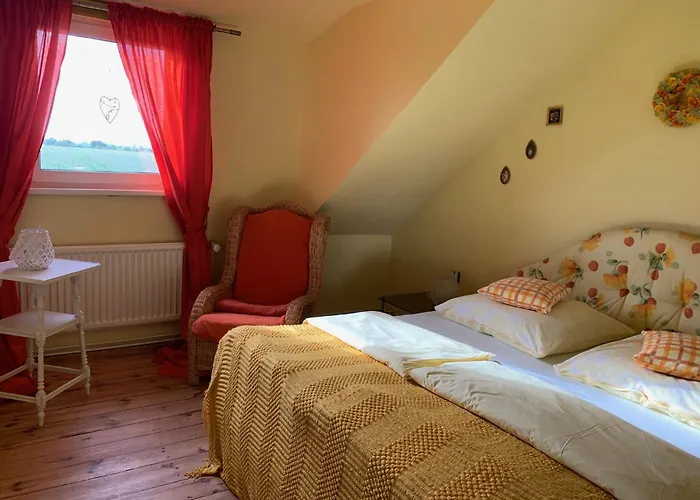 Vierseitenhof Hasenfelde - Ferienwohnung Feldblick